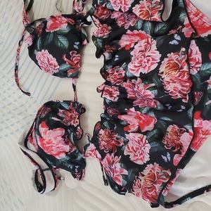 2 piece floral bikini